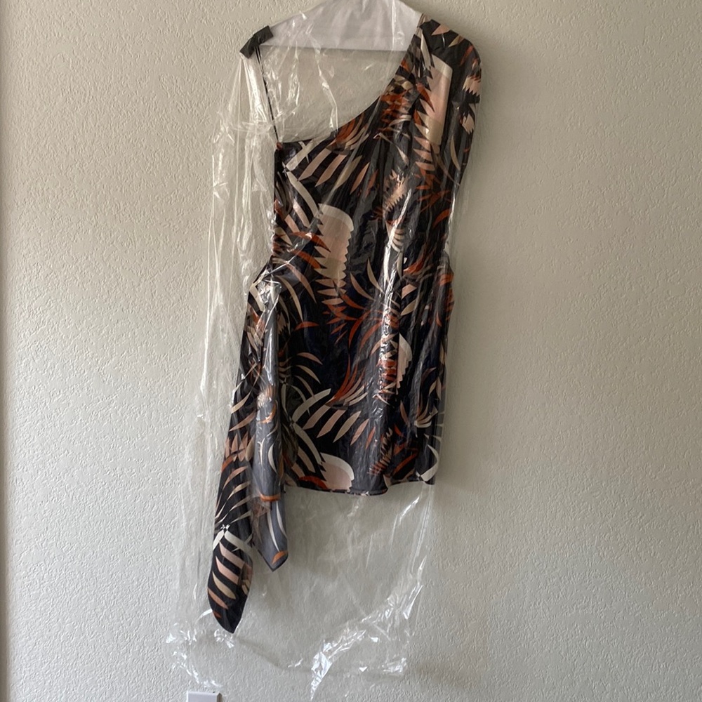 One shoulder Trouvé shift dress with attached waist tie